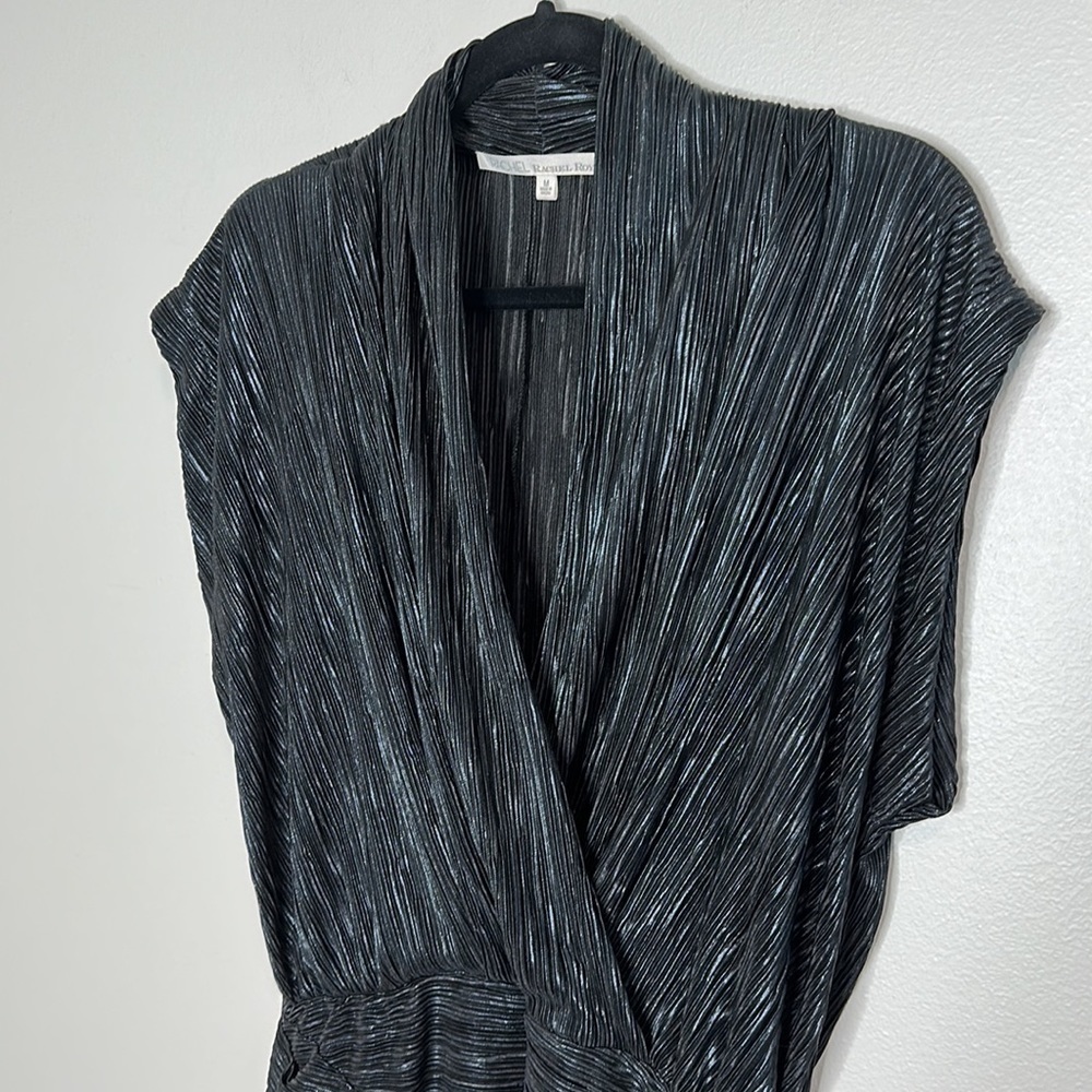 RACHEL ROY Black, Shiny, Crinkle-Pleat Sleeveless Sheath Dress | Size: Medium